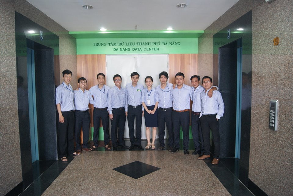 đội ngũ kỹ thuật datacenter